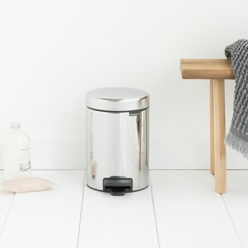 Cubo C/Pedal Brillante - Vista 3