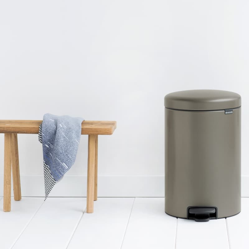 Cubo Pedal Platino - Vista 3