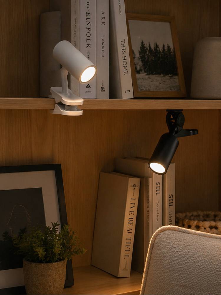 Lampara Led Usb Pinza Bc vista 2